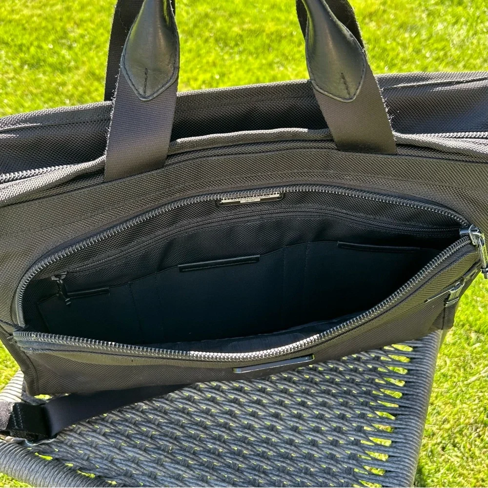 TUMI Alpha Ballistic Nylon Laptop Briefcase Trolley Sleeve 26111DH 12x17x3.5